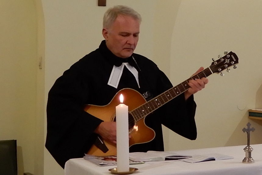 Evangélikus adventi imaóra – JSZTIO